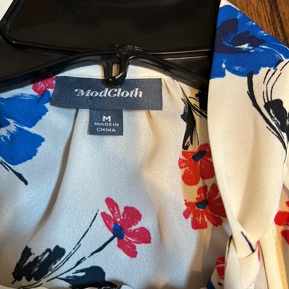 ModCloth 70’s Look - Picture 4 of 10